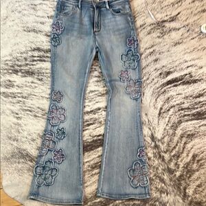 Oli & Hali Flare Jeans Floral Embroidery